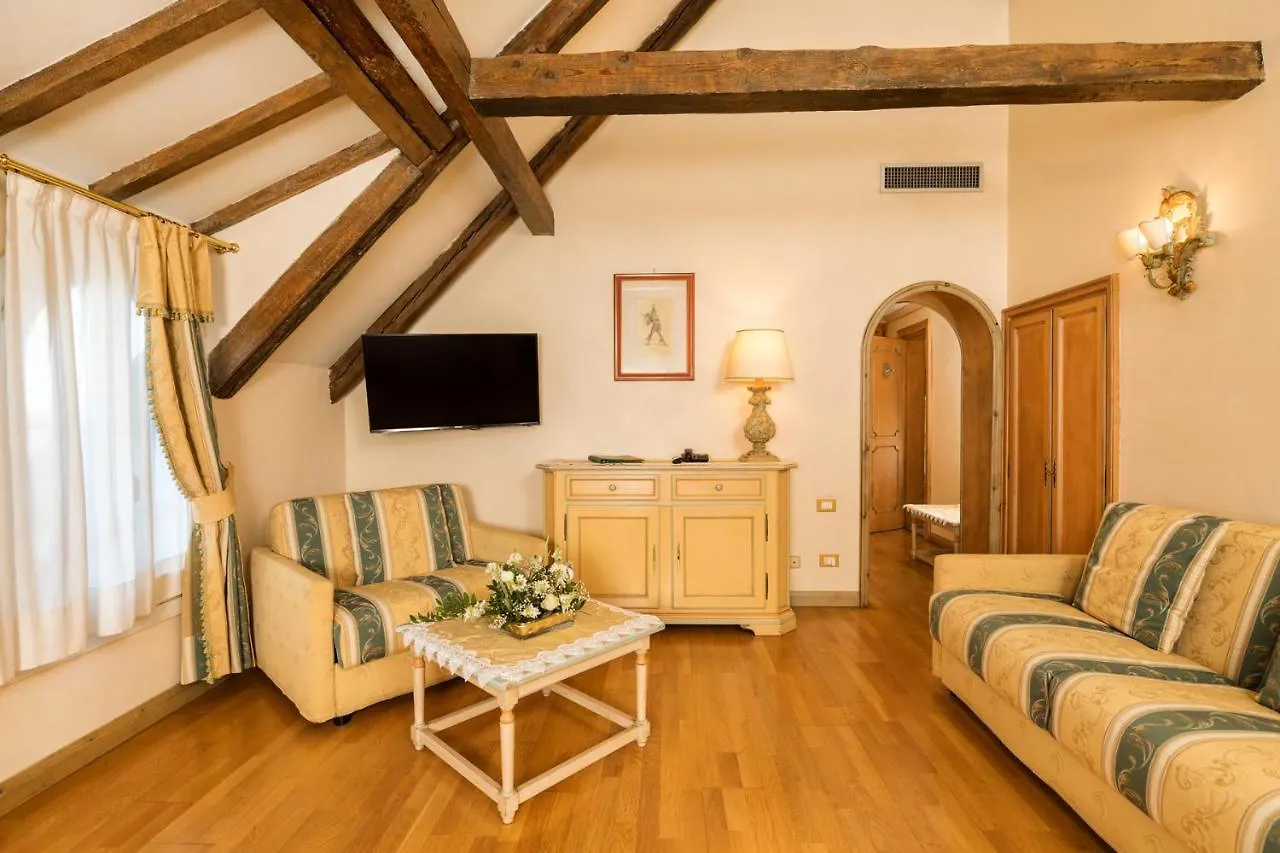 Hotel Villa Laguna Benátky – Lido 4*,